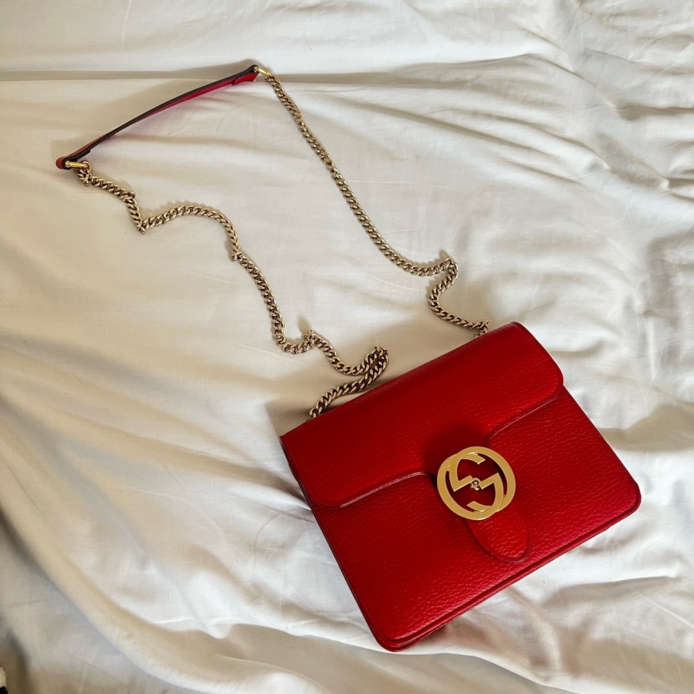 Gucci Interlocking Shoulder Bag GG Red Leather
